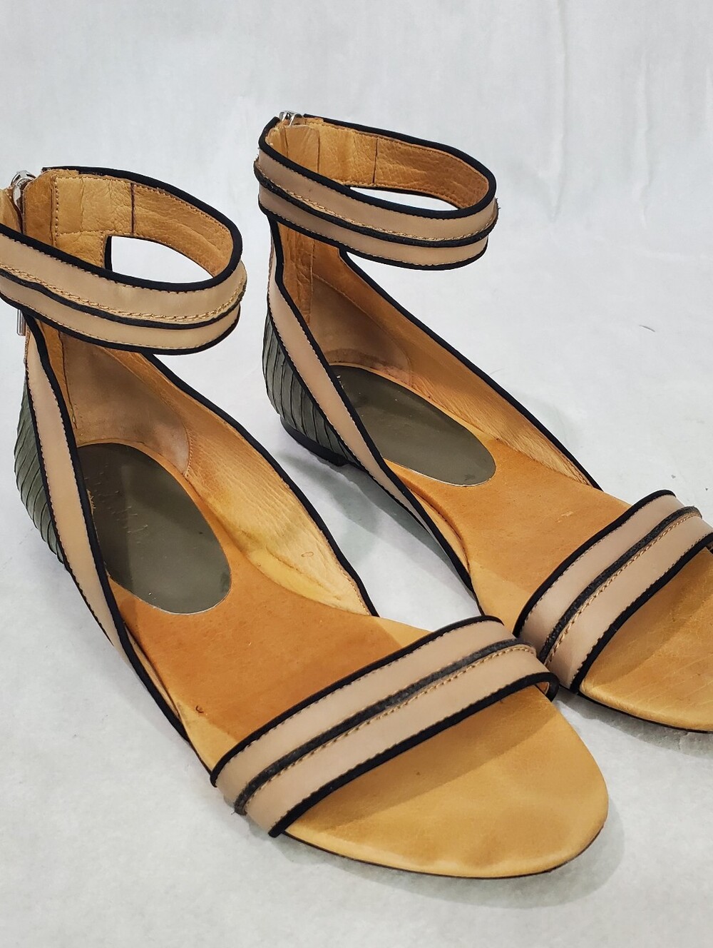L.A.M.B leather sandals Flats Ankle Strap